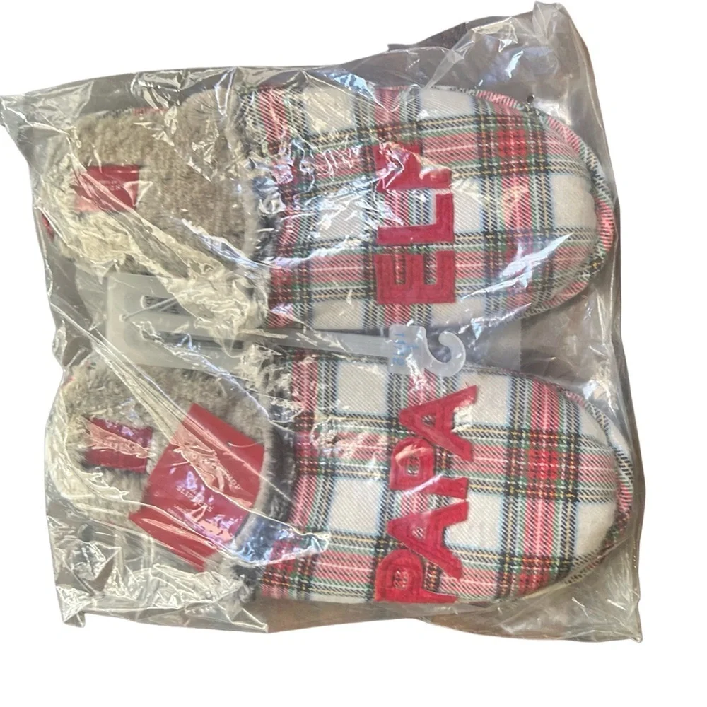 Wondershop Plaid Papa Elf Slippers